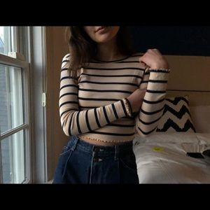 Long sleeve cream & navy striped crop top